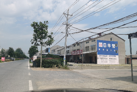 大悟如何能保证墙体广告的醒目性？